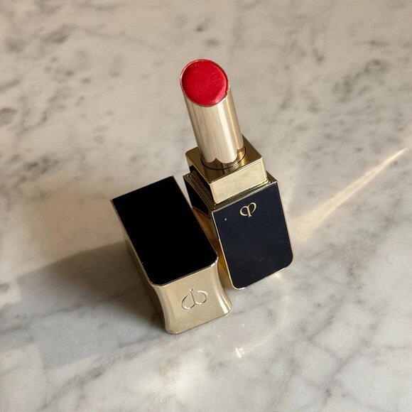 Clé De Peau Rouge A Levres Brillant | 216 - Always (Right Red) - Picture 4 of 6
